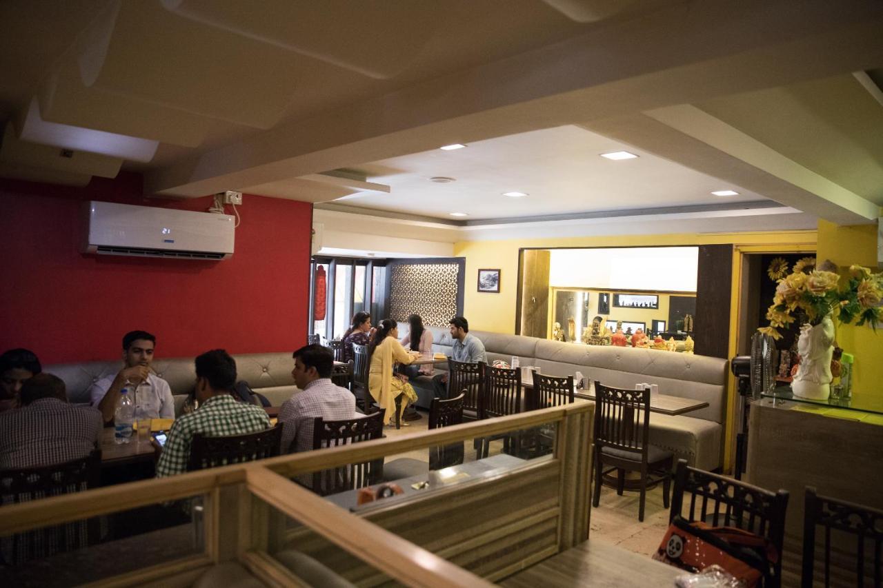 Hotel Alibaba Mumbai Ngoại thất bức ảnh