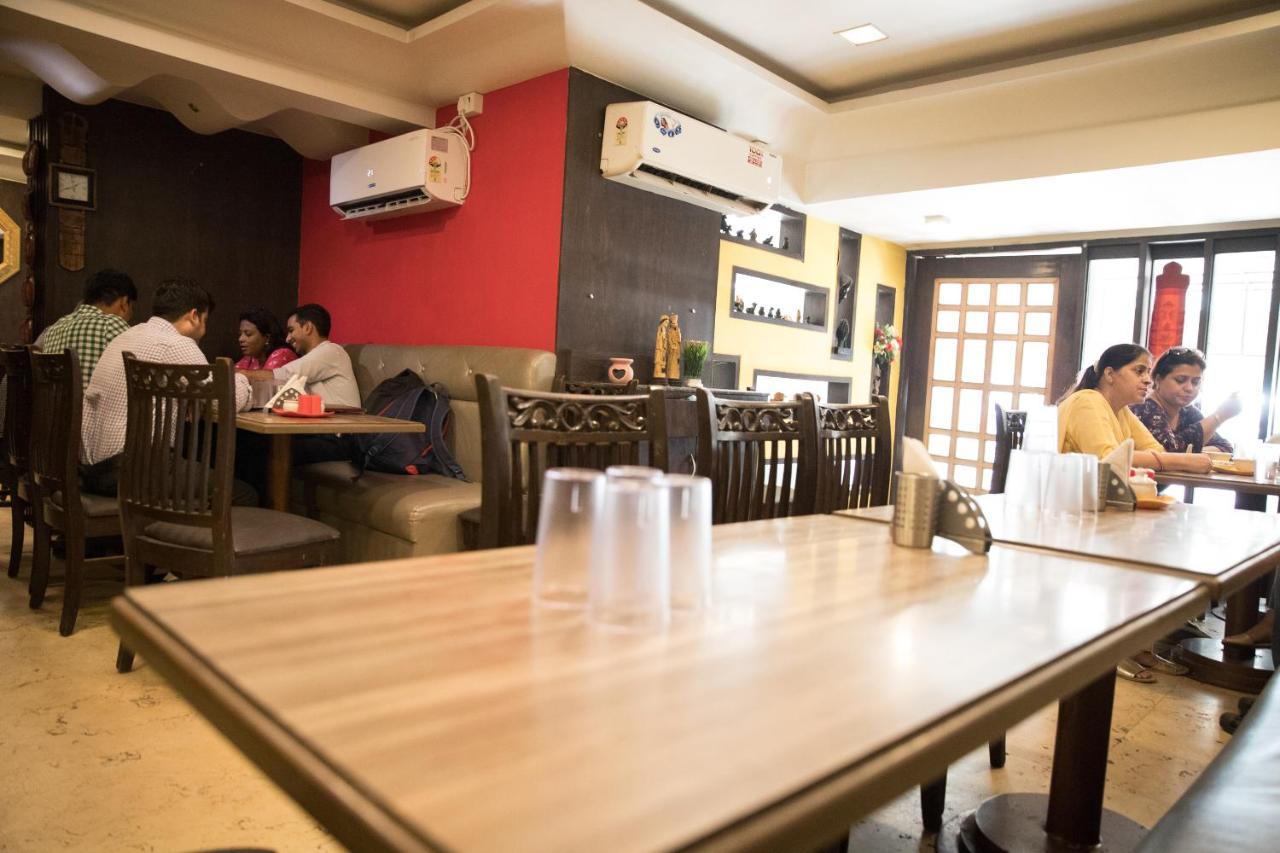 Hotel Alibaba Mumbai Ngoại thất bức ảnh